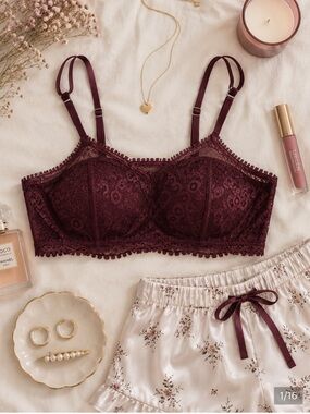 NWT Aerie Wireless Push-Up Joy Lace Convertible Strap Bra Royal Berry Size 32C